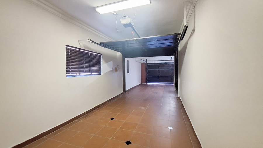 To Let 4 Bedroom Property for Rent in Jim Fouchepark Free State